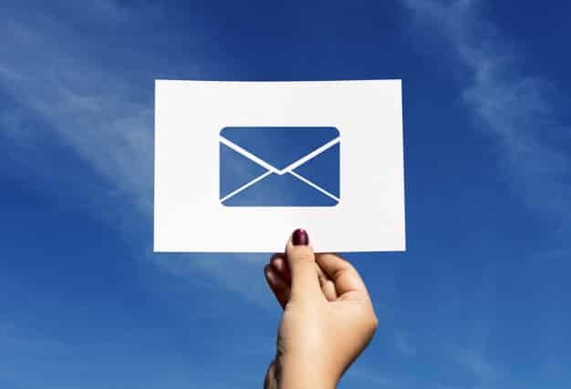correo-electrónico