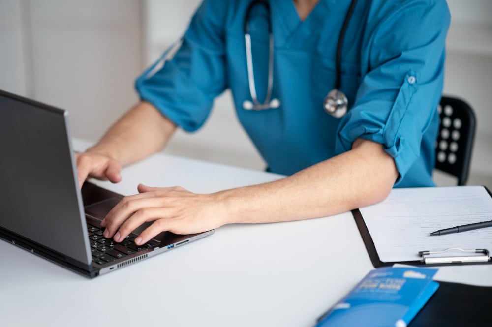 Beneficios del email corporativo en Clínicas de Nutrición