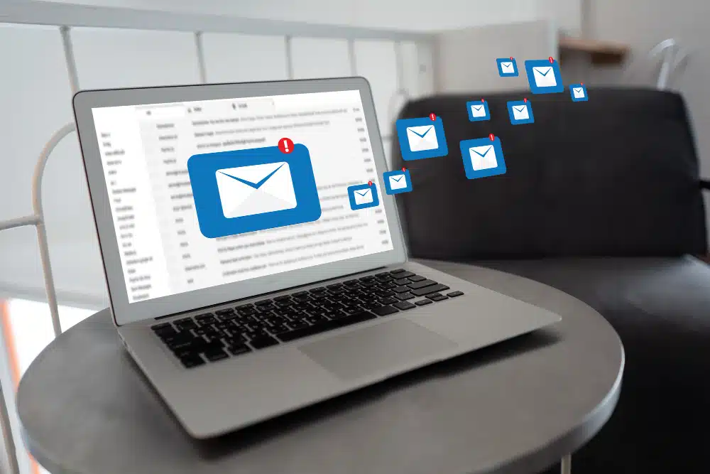 eMclient vs Outlook
